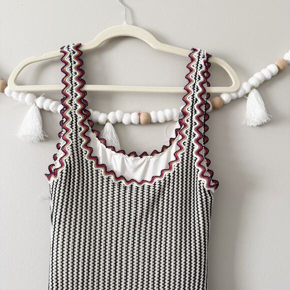 SAYLOR Vinia Maxi Dress Scallopes Trim Striped Knit Lined Black/Creme Size Small - Picture 10 of 11